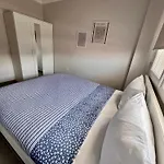 Bisuite Urla Kuscular