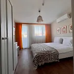 Bisuite Urla Apartamento Kuscular