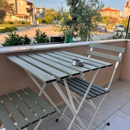Daire Bisuite Urla Kuşçular